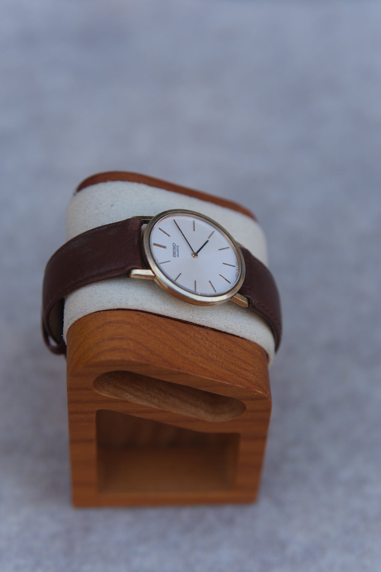 Circa Late-1970s Seiko Quartz Dress Watch | Cream Dial | Brown Leather | 32mm