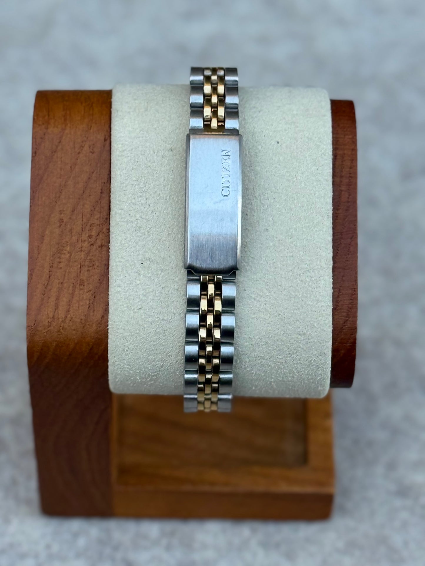 Citizen 6000-Series Roman Dial Day-Date (1986)