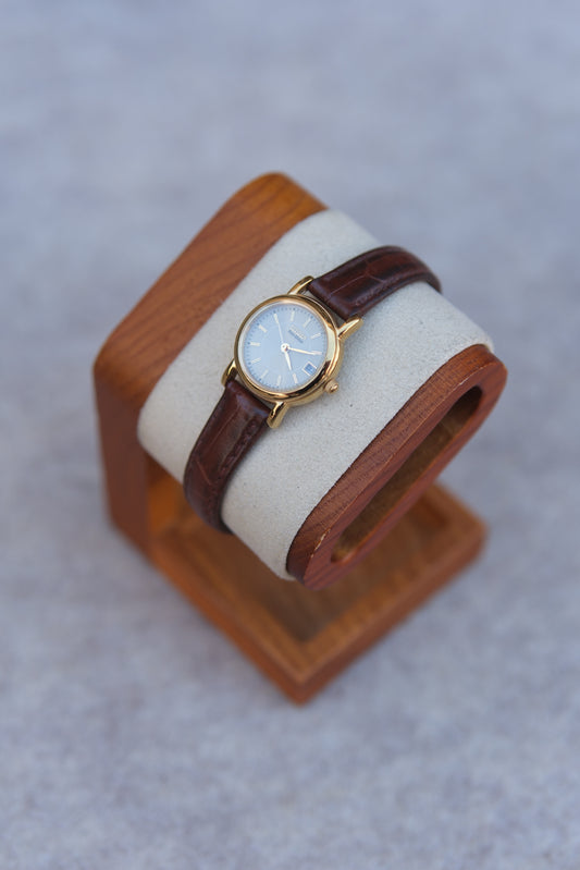 Circa Late-1990s–2000s Citizen Eco-Drive Ladies Watch | Cream Dial | Gold Bezel | Brown Alligator-Embossed Strap | 23mm