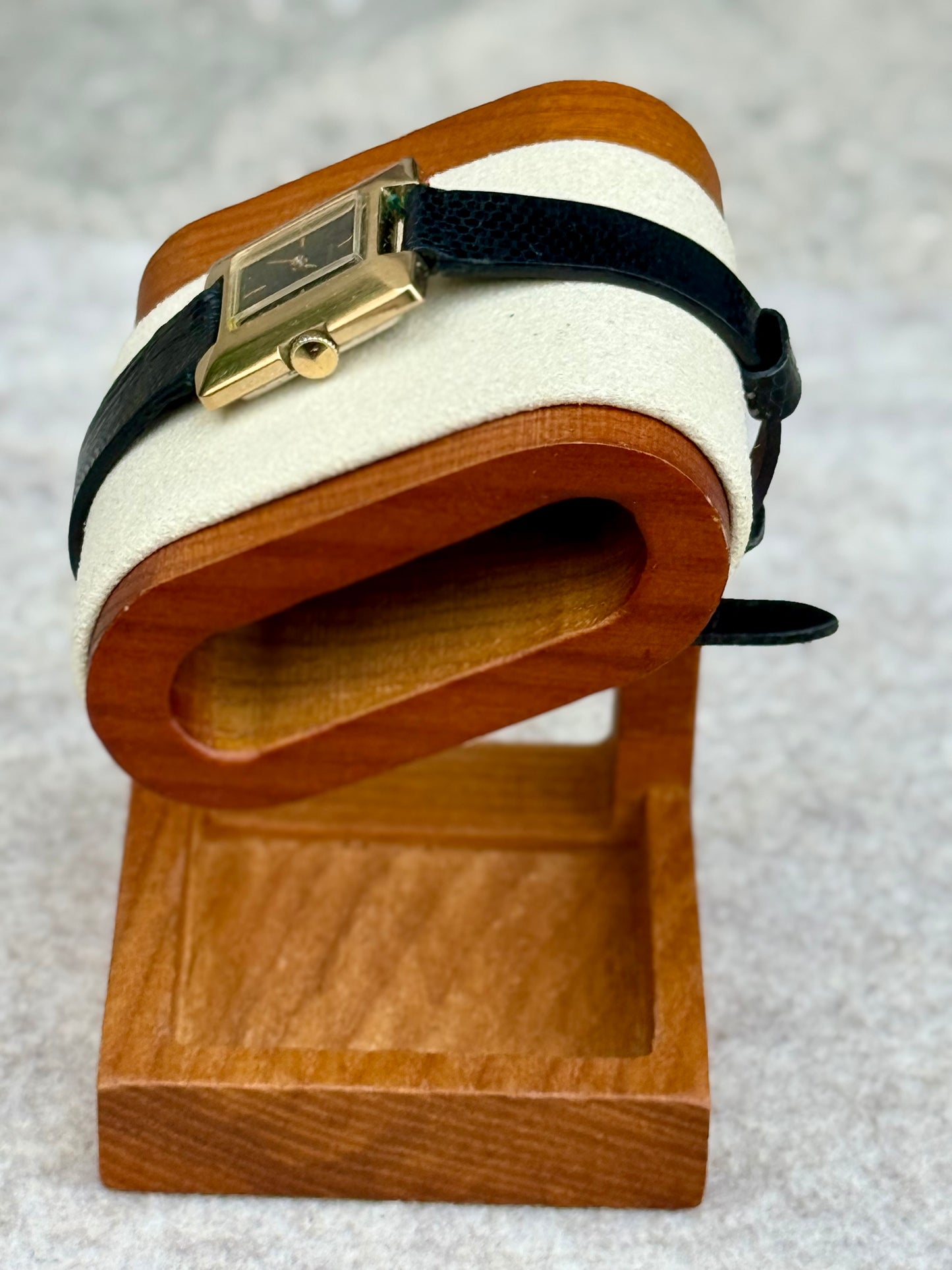 1971 Seiko Rectangular Dress Watch — Manual Wind