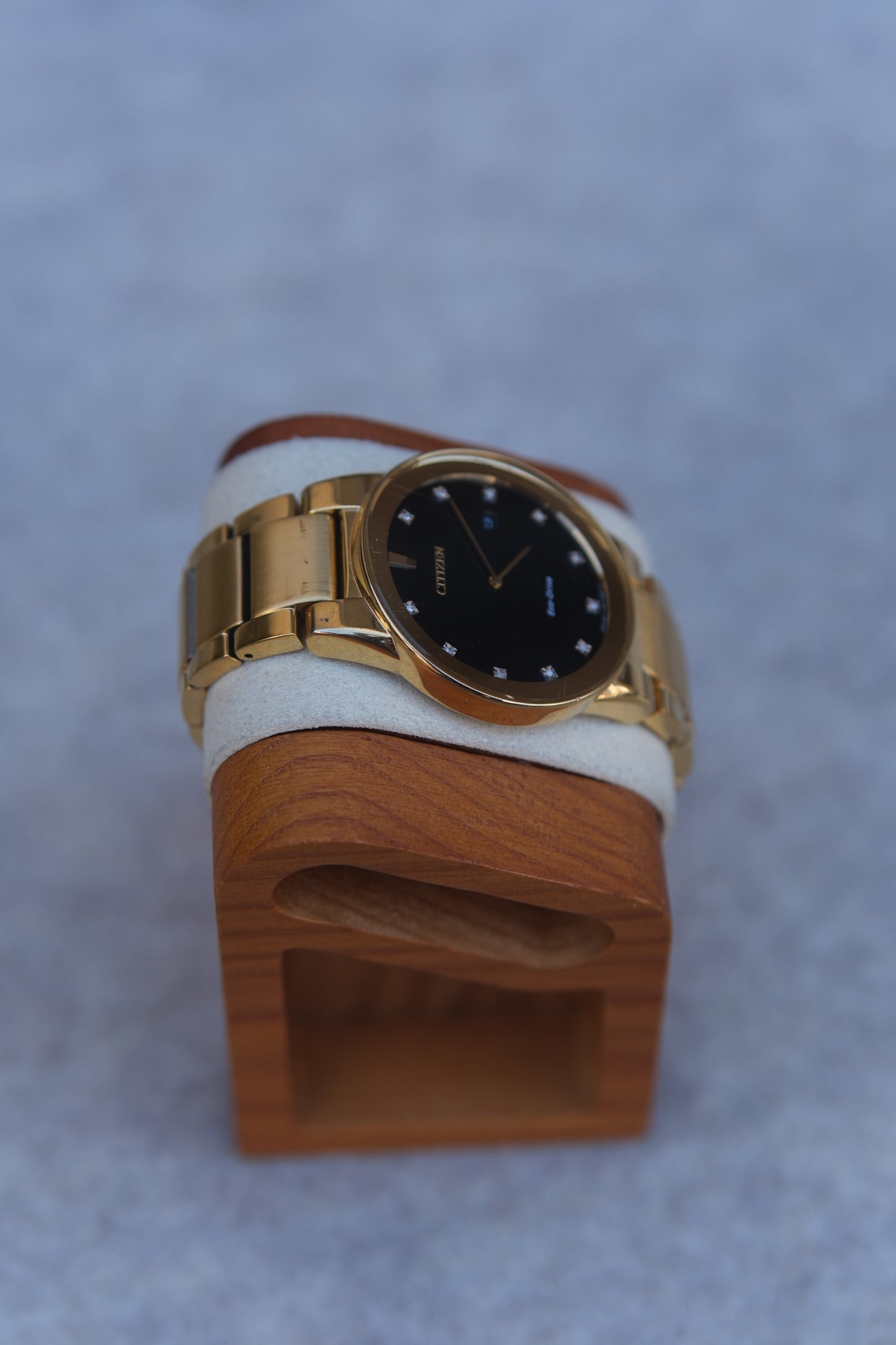Circa 2000s Citizen Eco-Drive Men’s Watch | Black Dial | Diamond Markers | Gold-Tone | 40mm