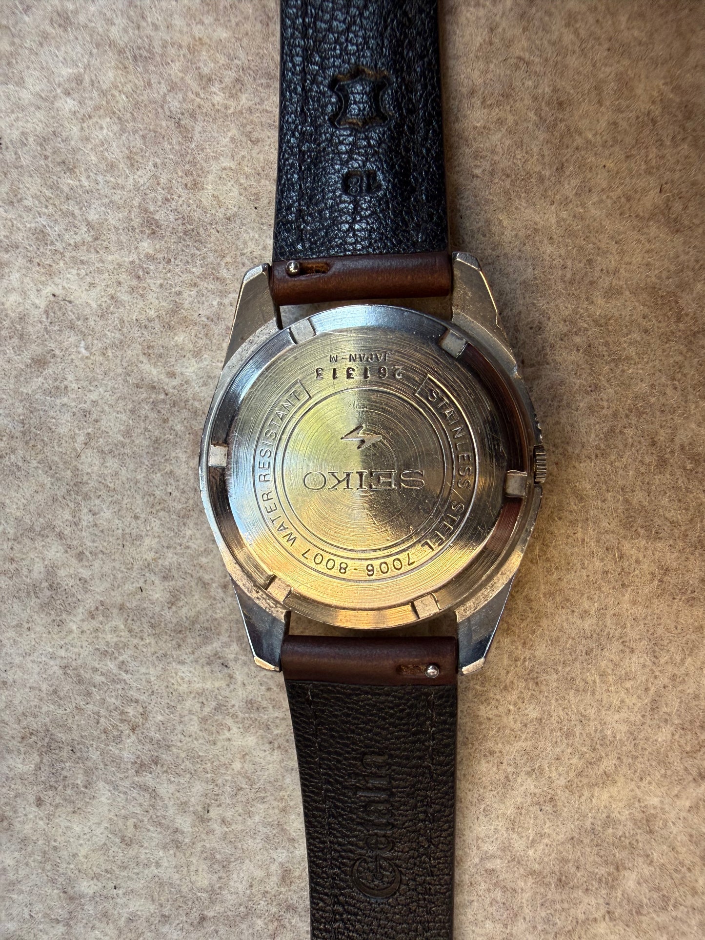 Seiko Automatic 7006-8007 – Silver Sunburst Day-Date (February 1971)