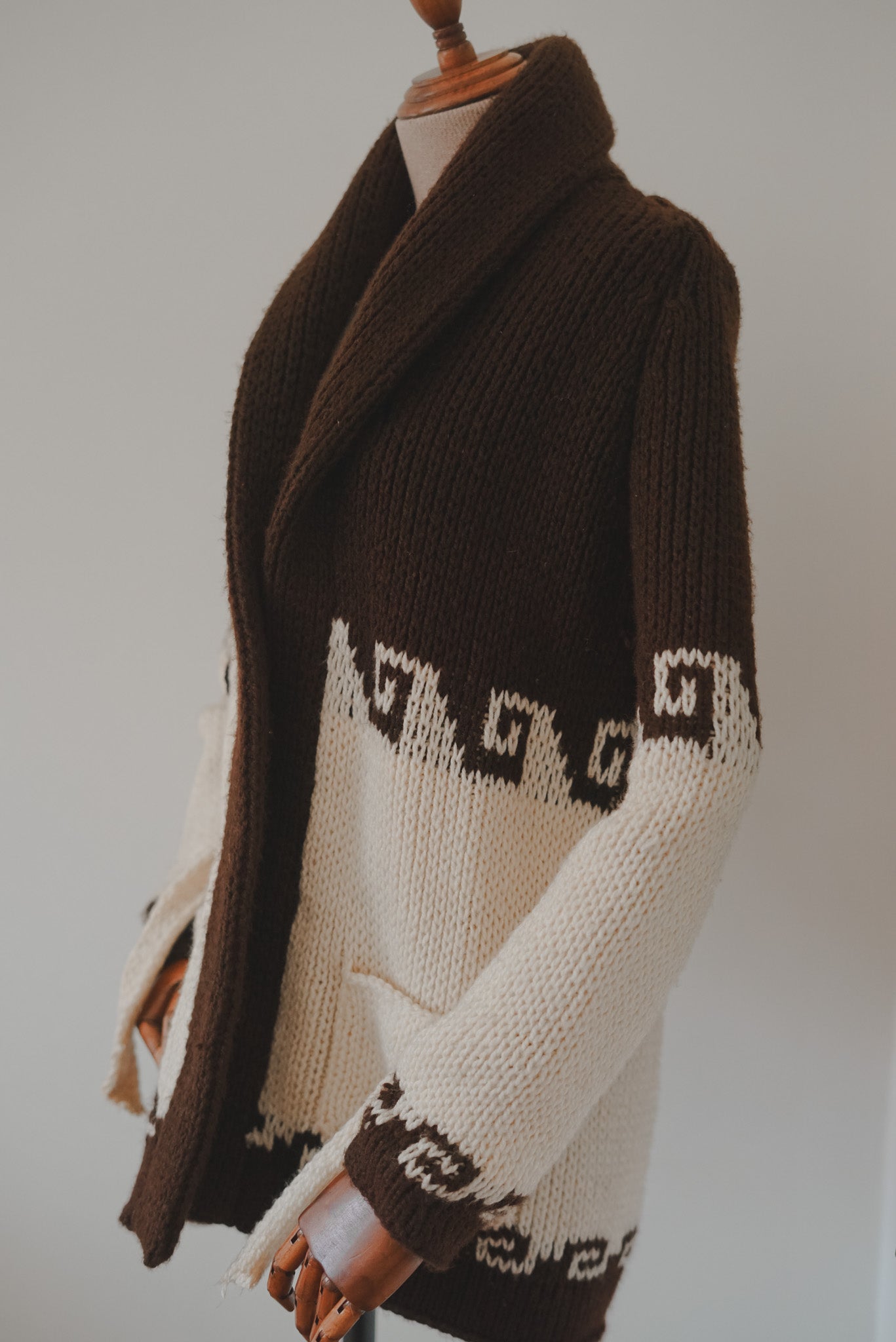 1970's Hand Knit Surf Cardigan