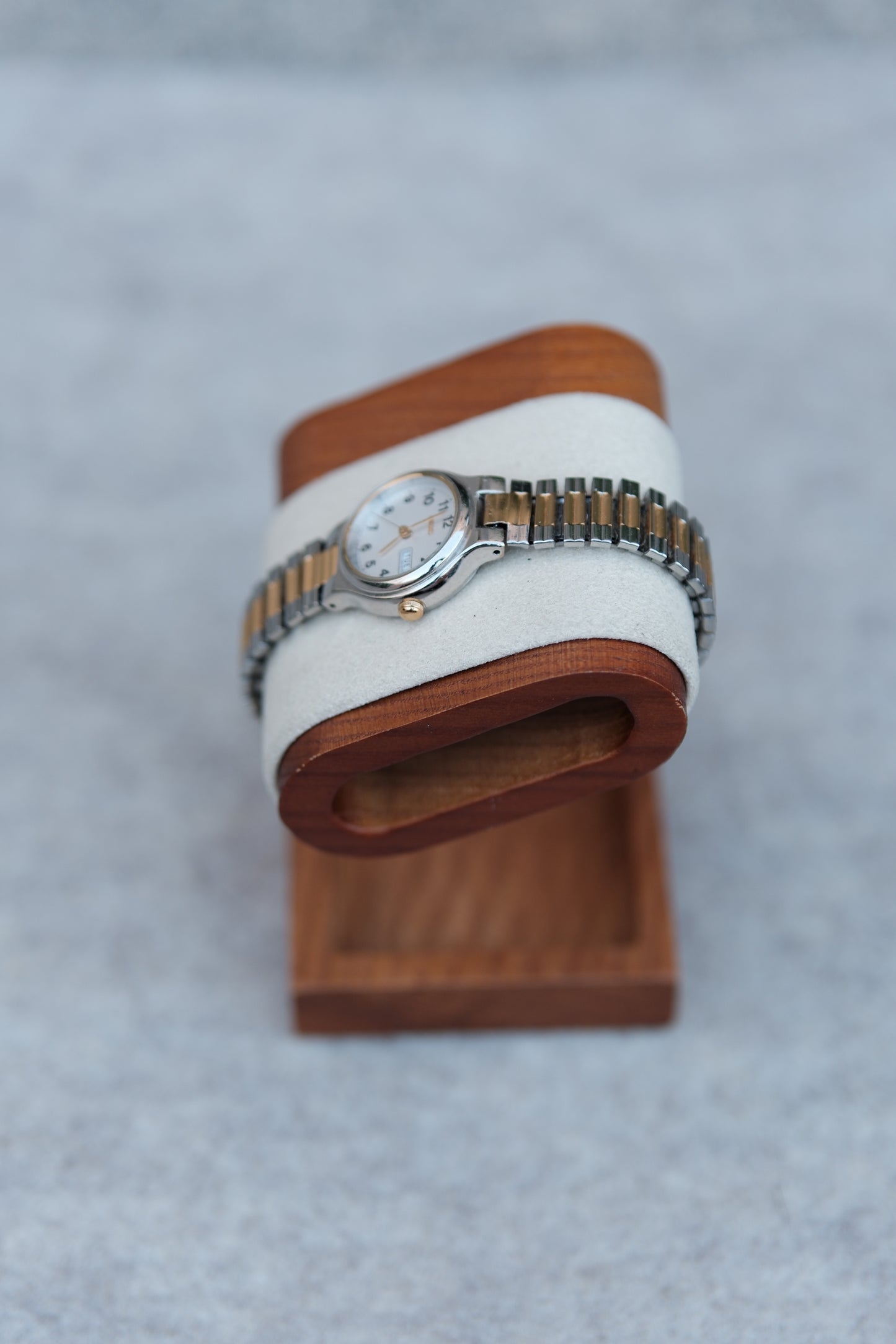 Seiko Quartz Two-Tone Day-Date – White Dial | October 1997