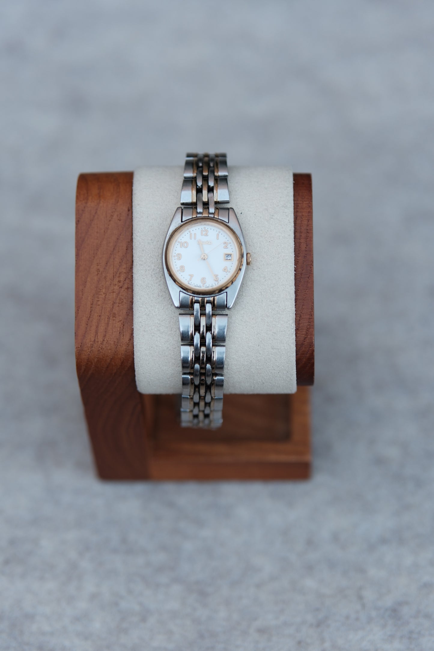 Seiko Quartz Two-Tone Date Watch – White Dial | July 1993