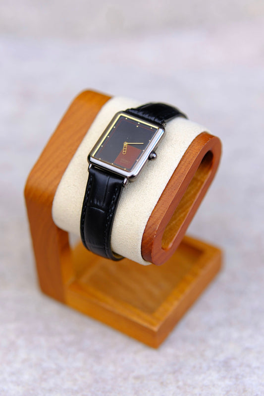 May 1986 Seiko Quartz Dress Watch | Black Dial
