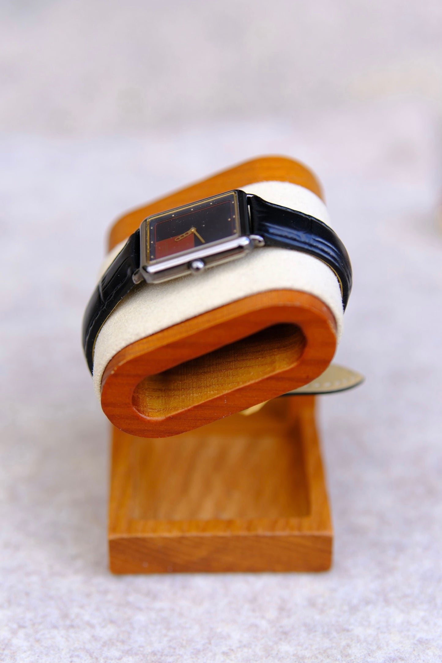May 1986 Seiko Quartz Dress Watch | Black Dial