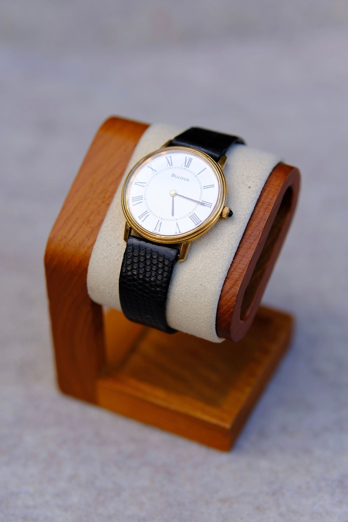 Vintage Late 1970s Bulova Swiss Manual Wind Dress Watch | White Roman Numeral Dial