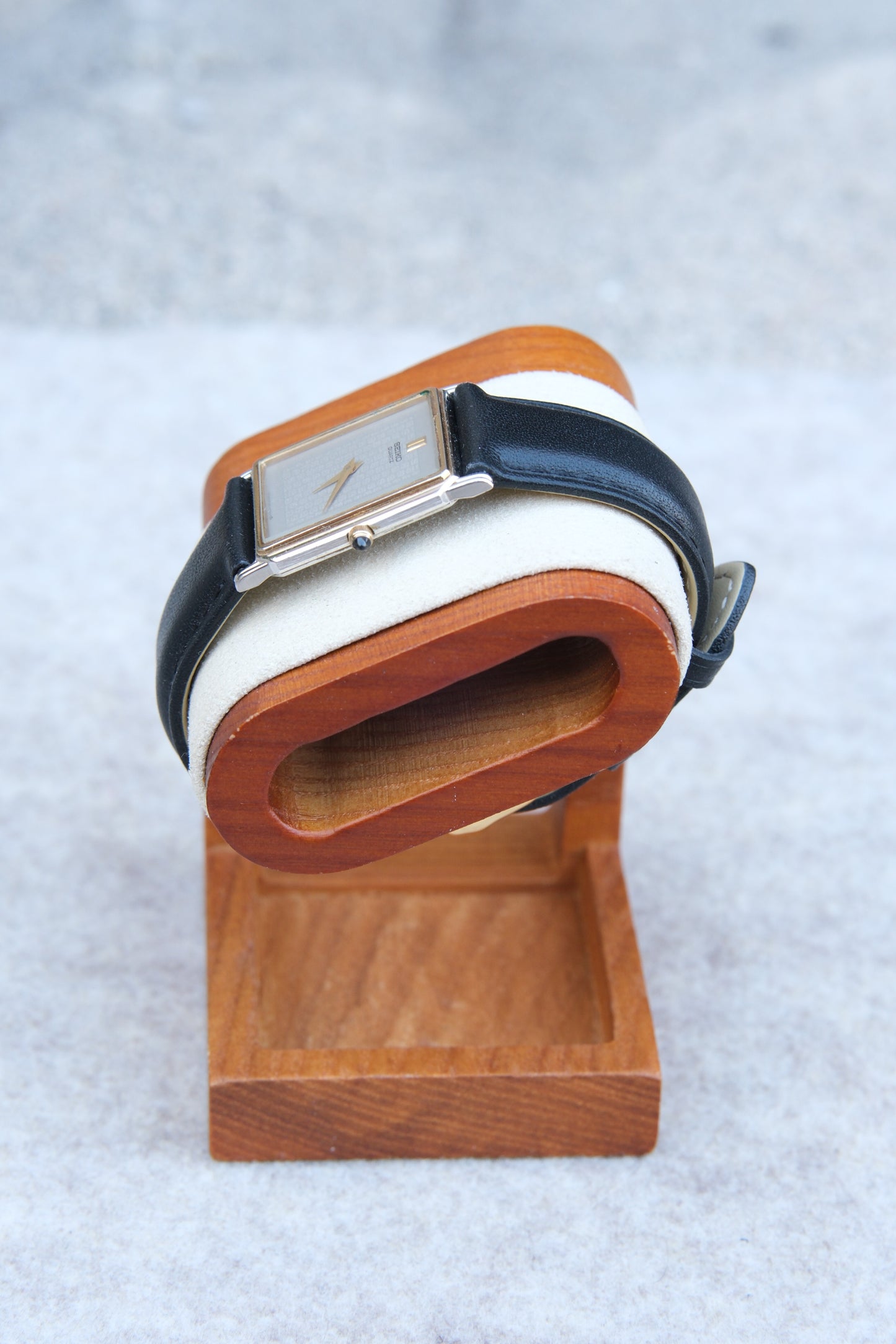 October 1984 Seiko Quartz Tank Dress Watch | Textured Silver Dial | Two-Tone | 25mm
