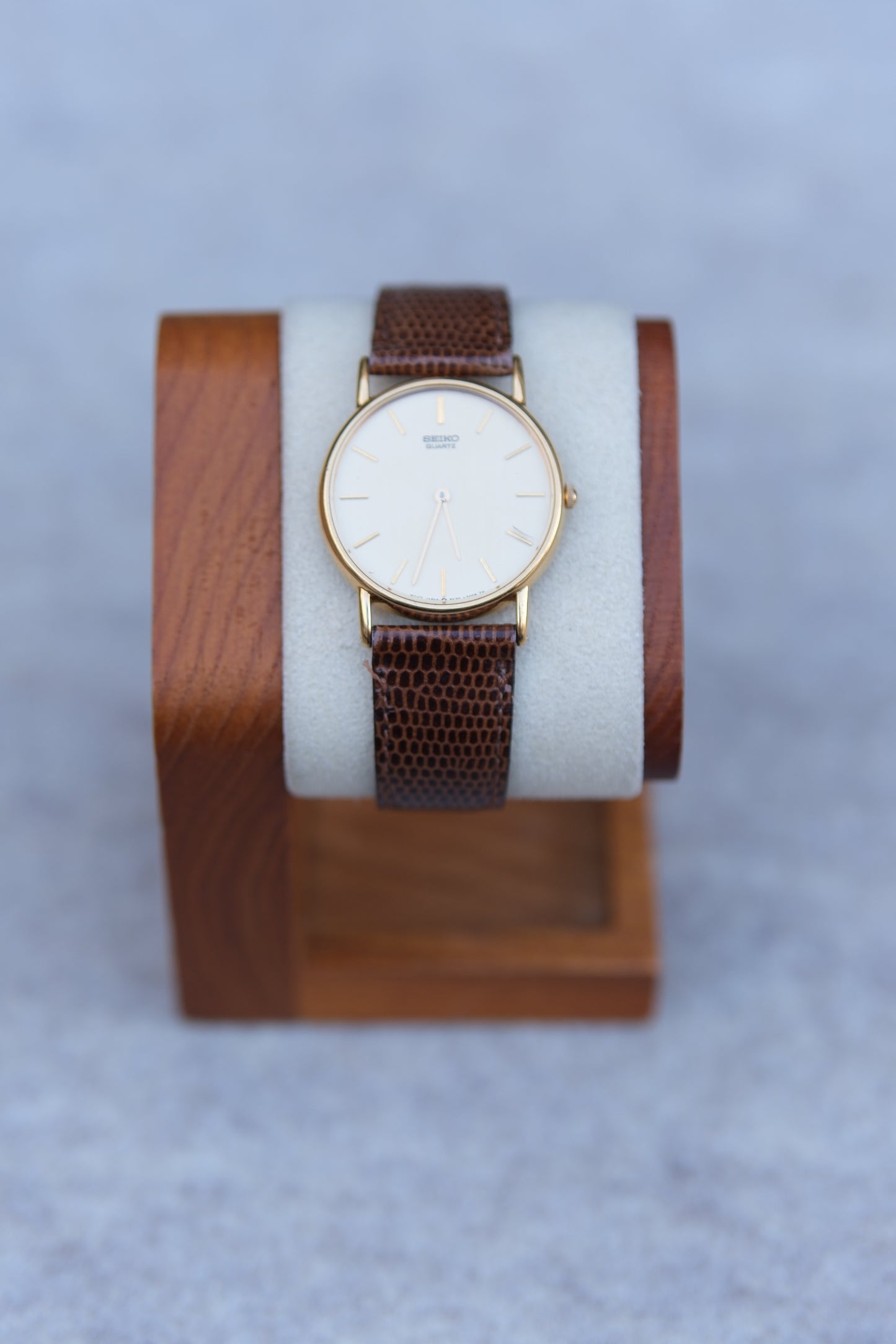 August 1985 Seiko Quartz Dress Watch | Champagne Gold Dial | Gold Tone | 30mm