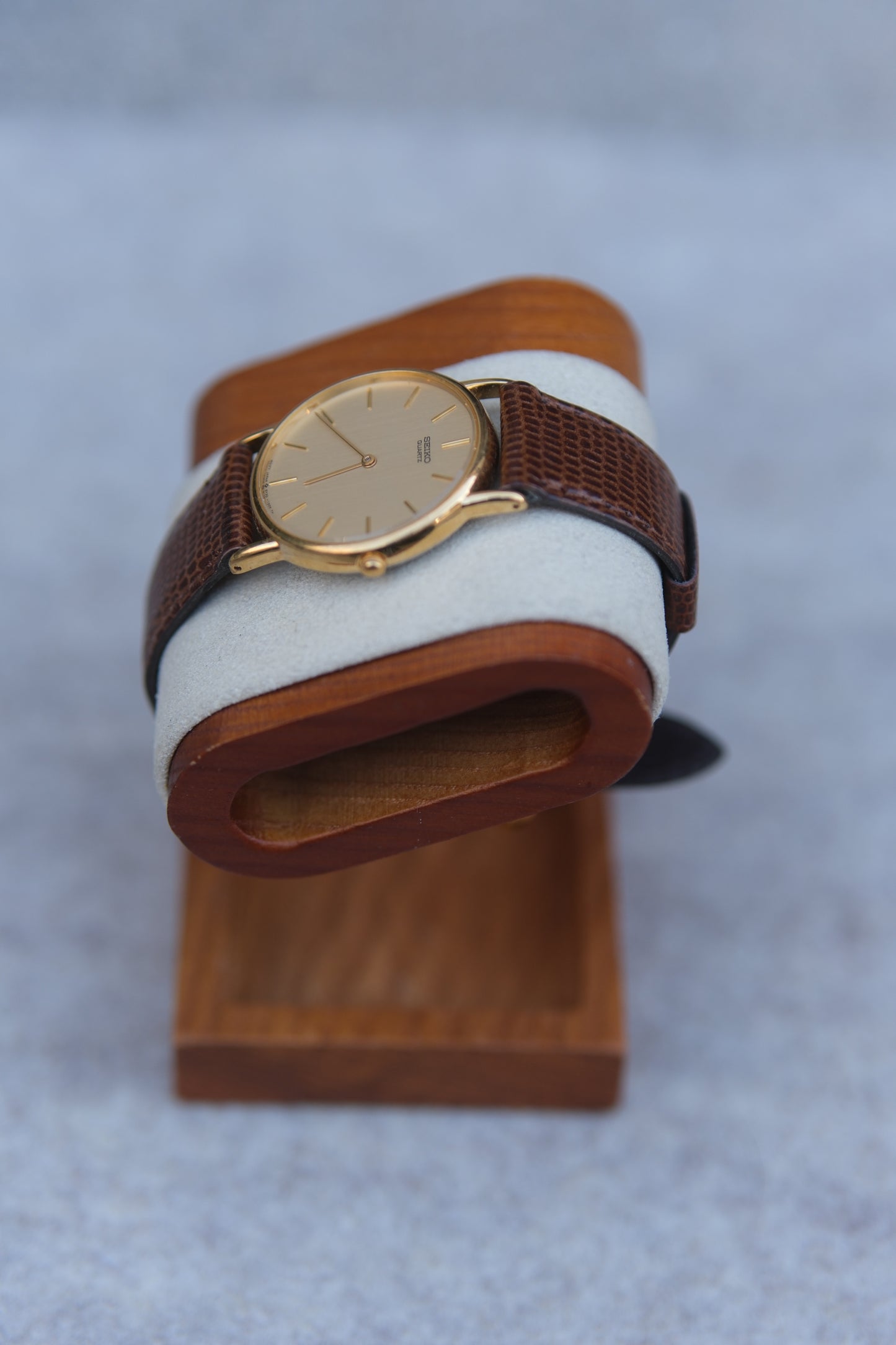 August 1980 Seiko Quartz Dress Watch | Champagne Gold Dial | Gold Tone | 30mm