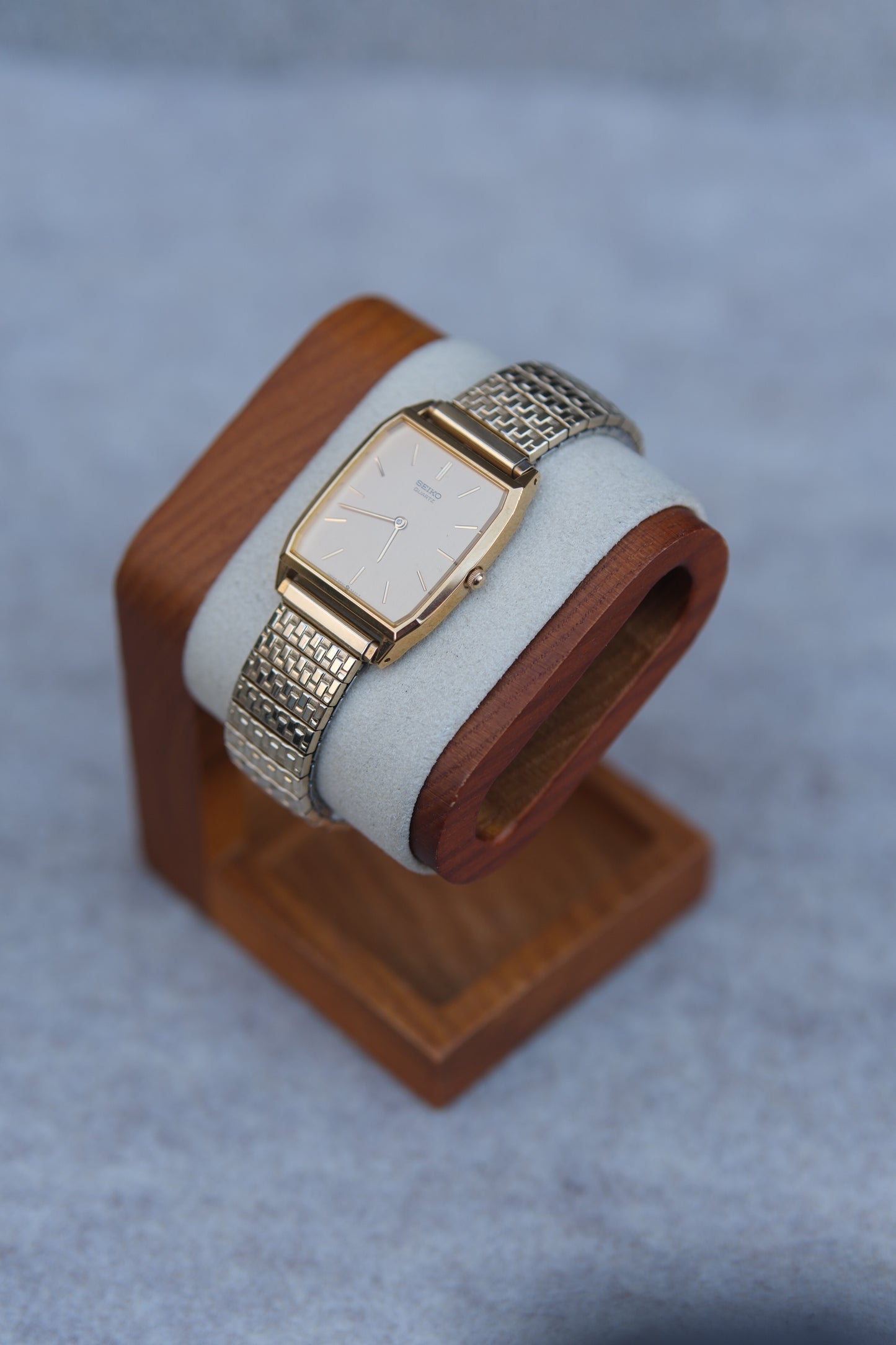 May 1985 Seiko Quartz Dress Watch | Champagne Gold Dial | Tonneau Case | Gold Brick Bracelet | 28mm