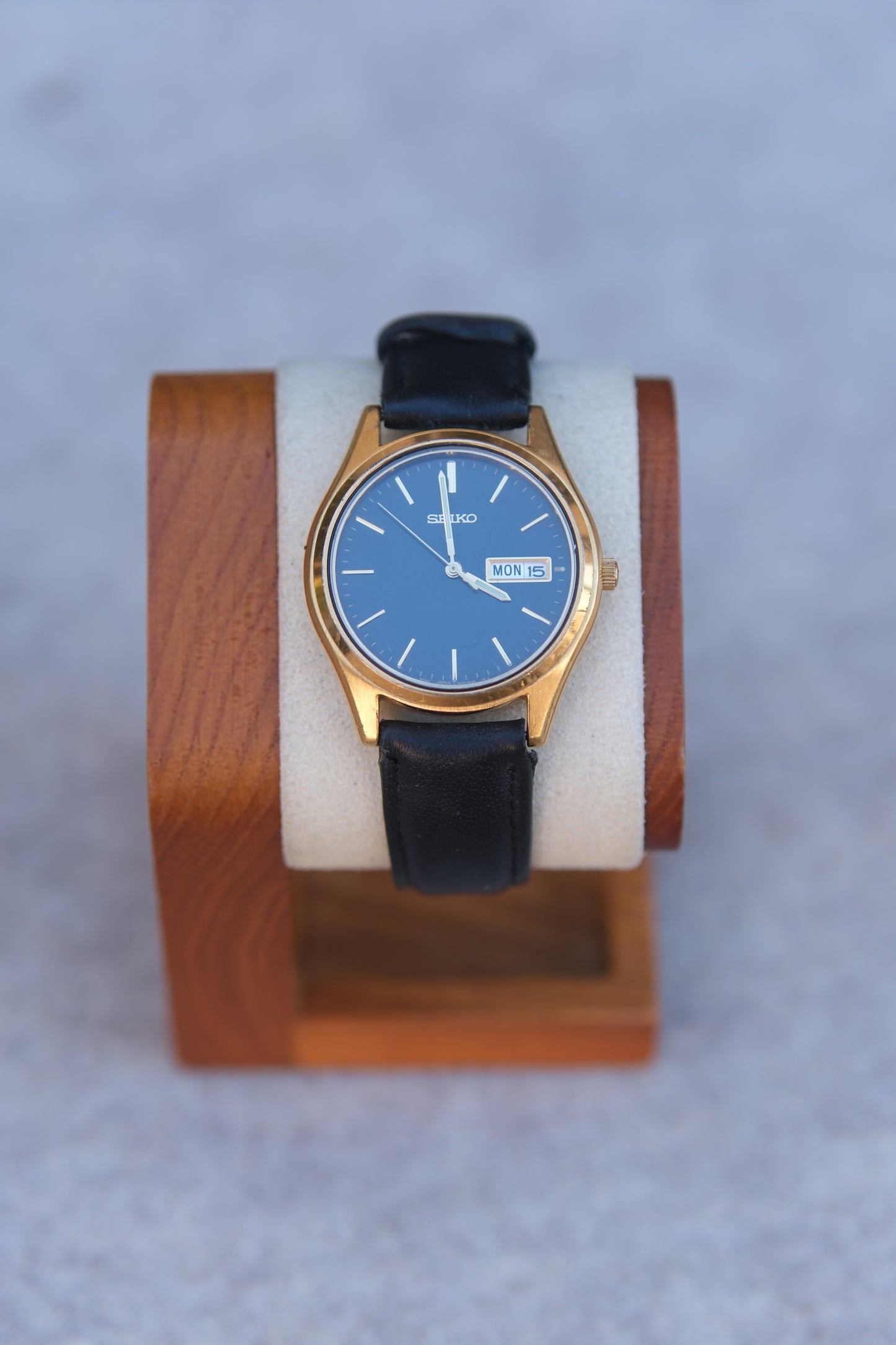 Vintage May 1993 Seiko Quartz Watch | Gold Case | Black Dial | Day/Date Window | New Black Leather Strap