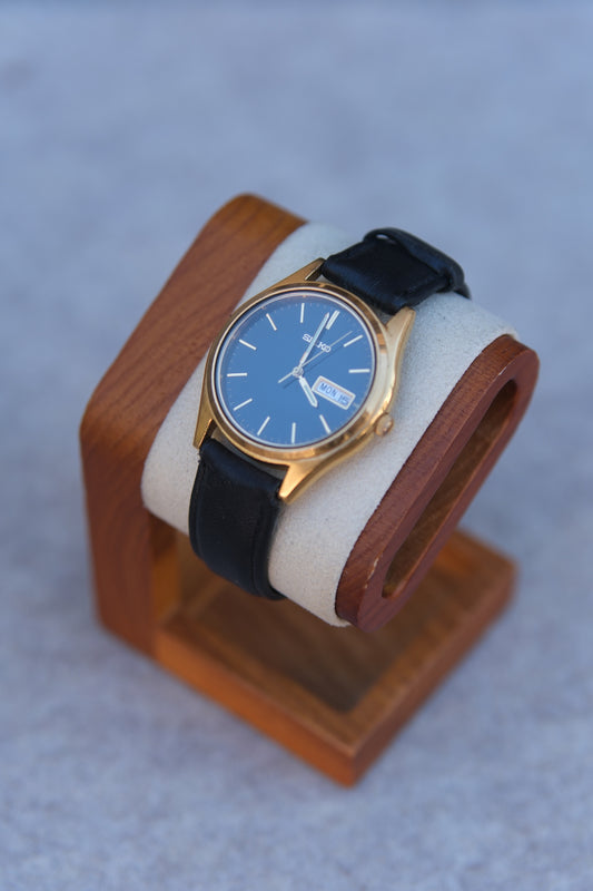Vintage May 1993 Seiko Quartz Watch | Gold Case | Black Dial | Day/Date Window | New Black Leather Strap