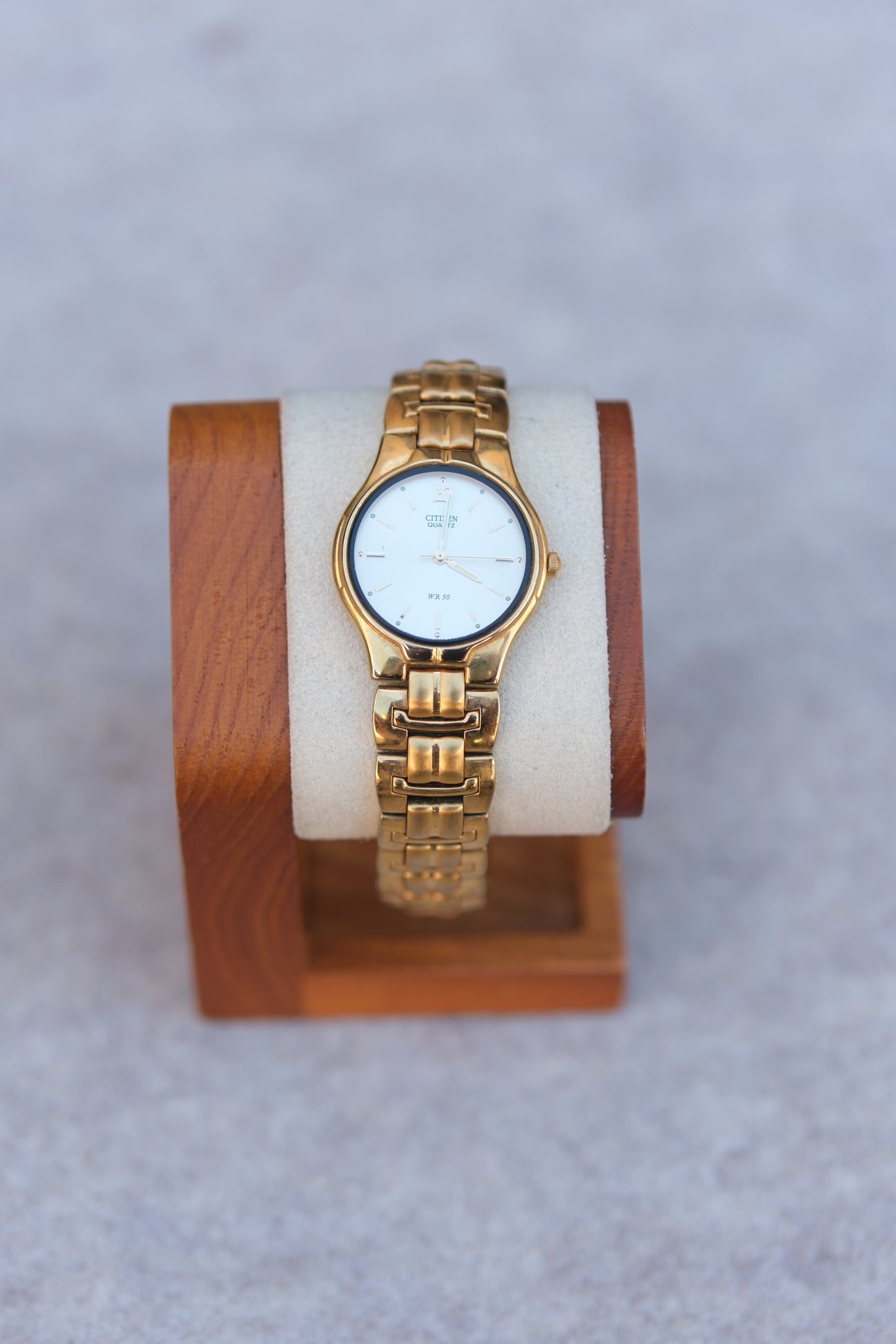 Vintage Early 1990s Citizen Quartz Watch | Gold Case | Champagne Dial | Gold Bracelet