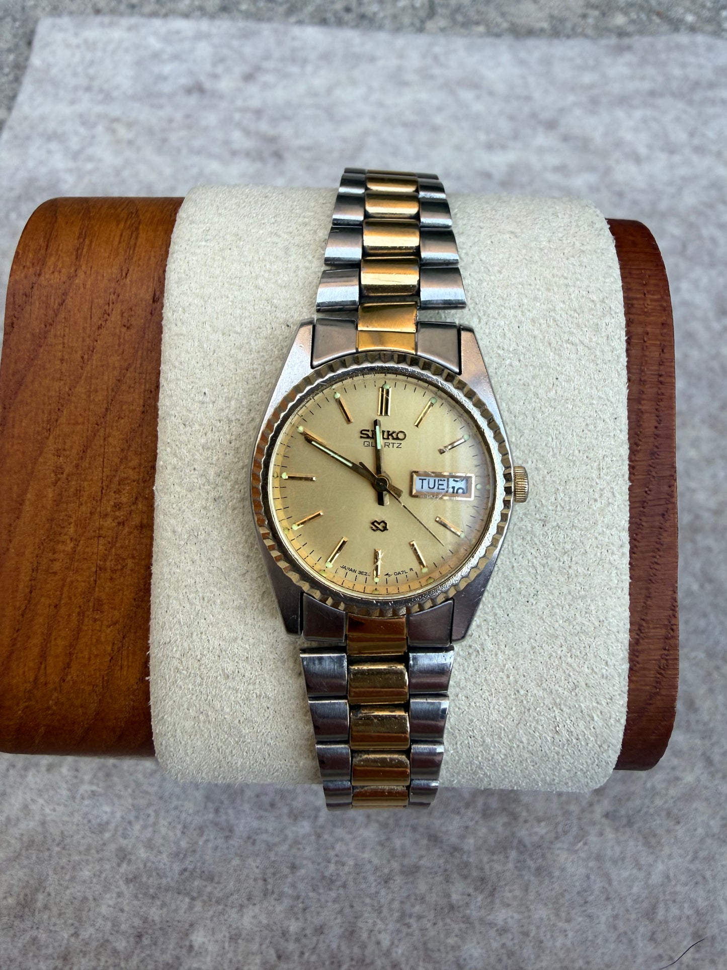 Seiko Quartz Two-Tone Day-Date – Champagne Dial | May 1997