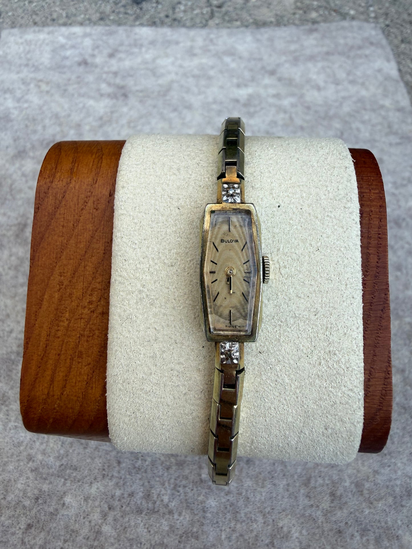 Bulova Swiss Manual Wind Diamond Accent – Guilloché Dial | Circa 1958