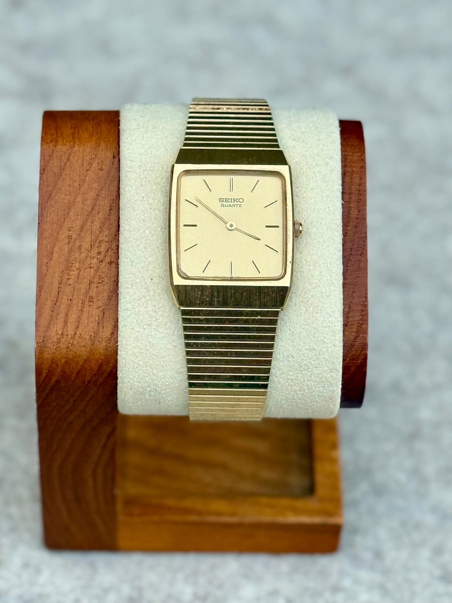 Seiko Quartz Rectangular Dress Watch — August 1985