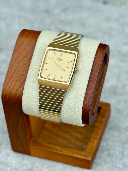 Seiko Quartz Rectangular Dress Watch — August 1985
