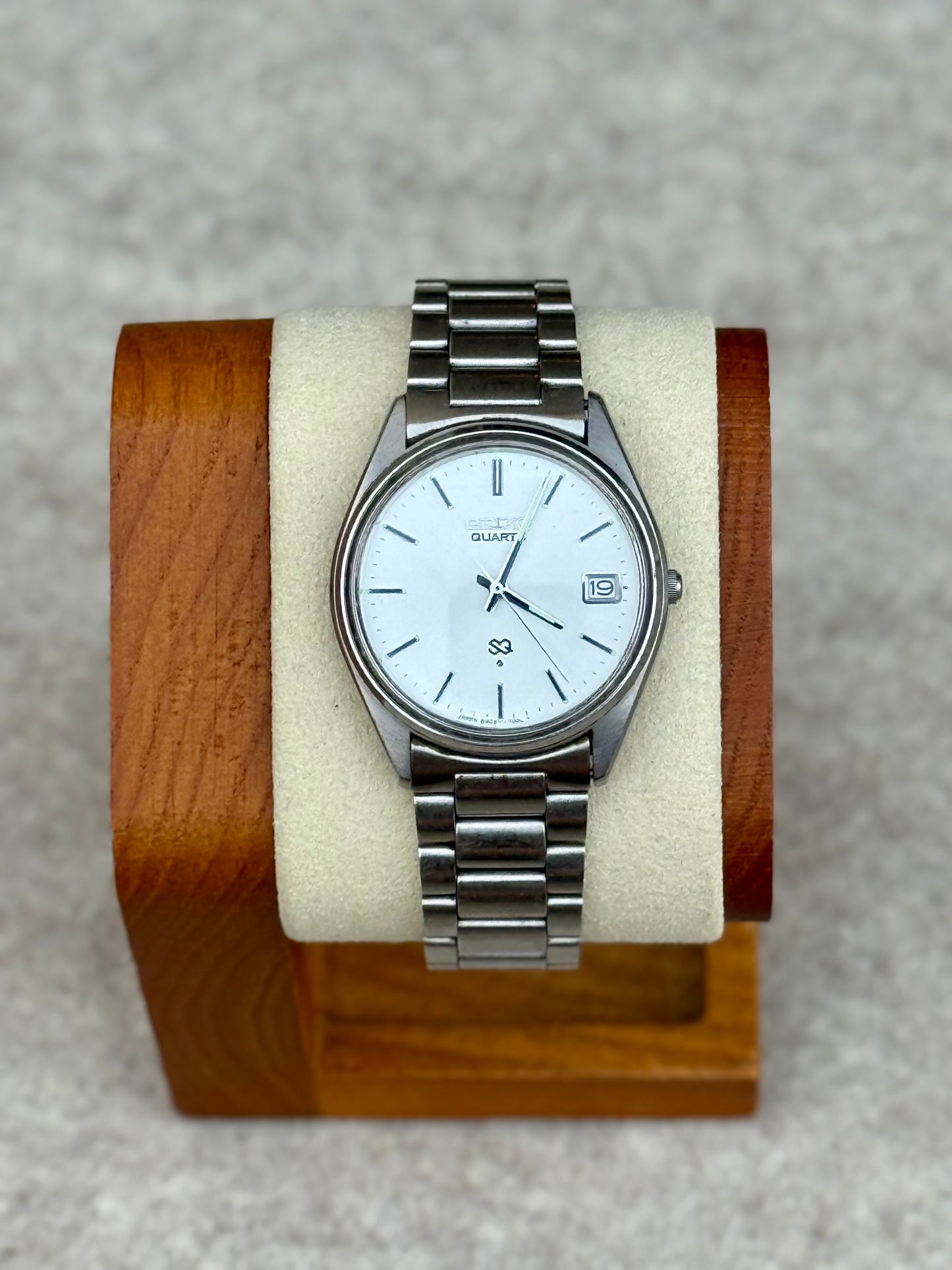 Seiko Quartz Date Watch — September 1980