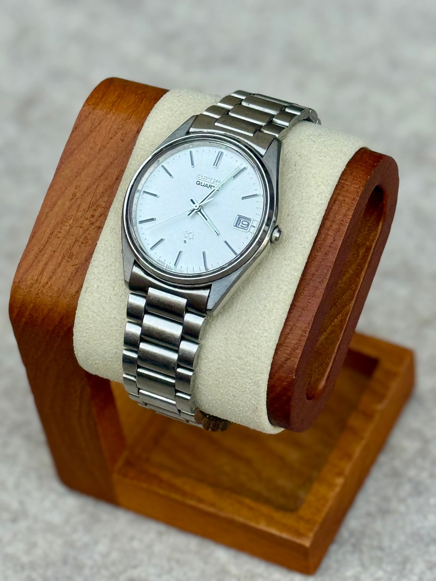 Seiko Quartz Date Watch — September 1980