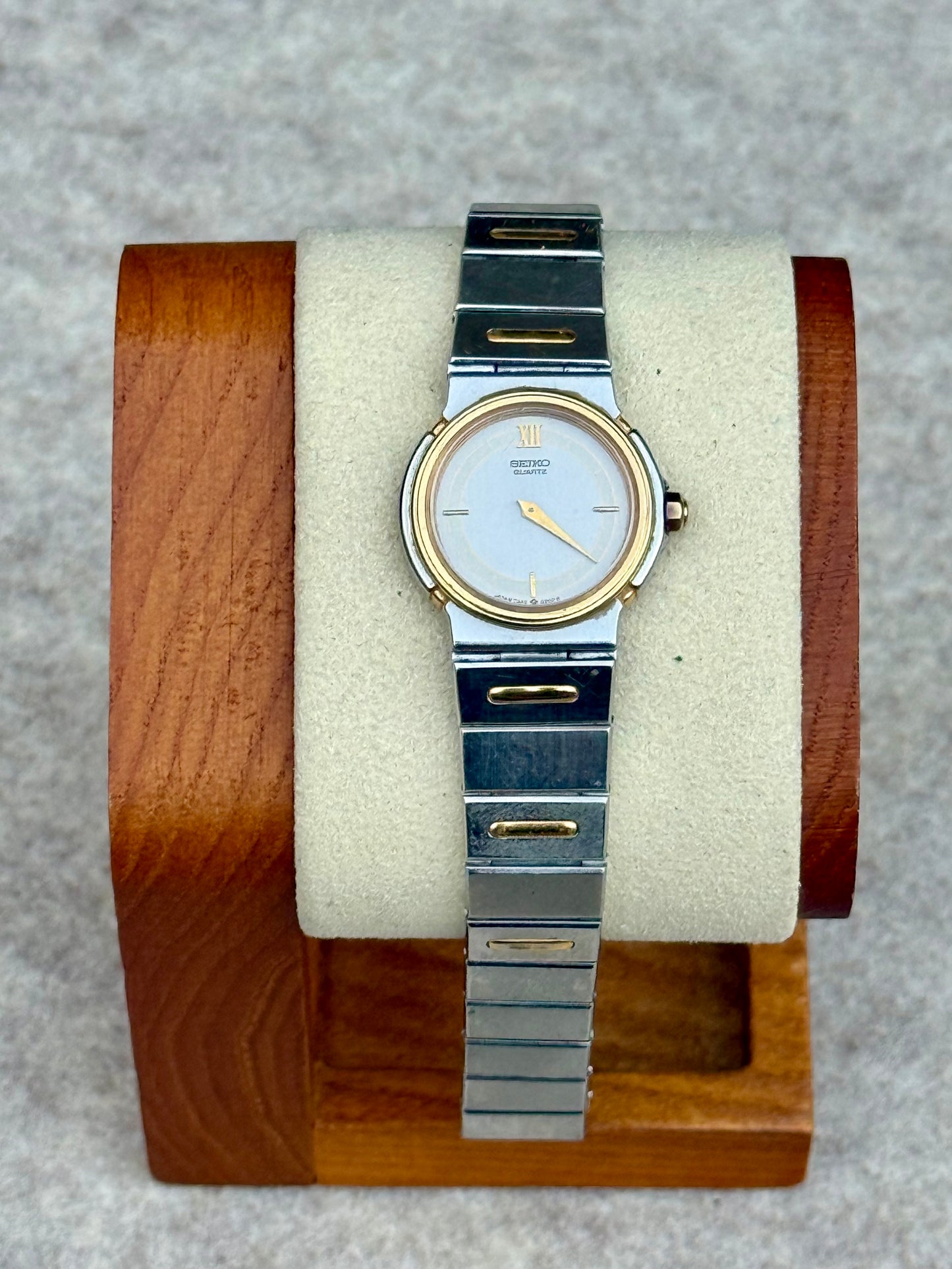Seiko Gray Dial Dress Watch — January 1984