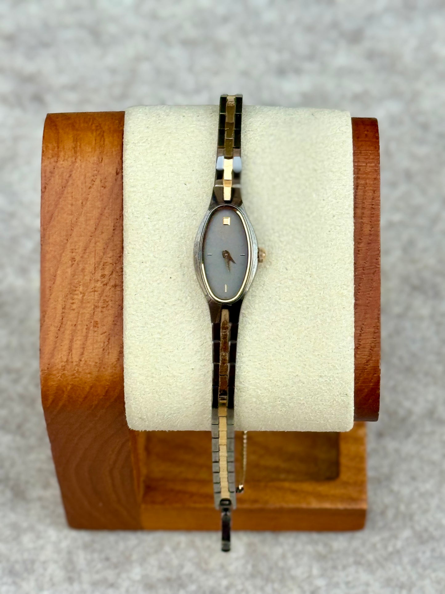 Seiko Oval Quartz Dress Watch — April 1988
