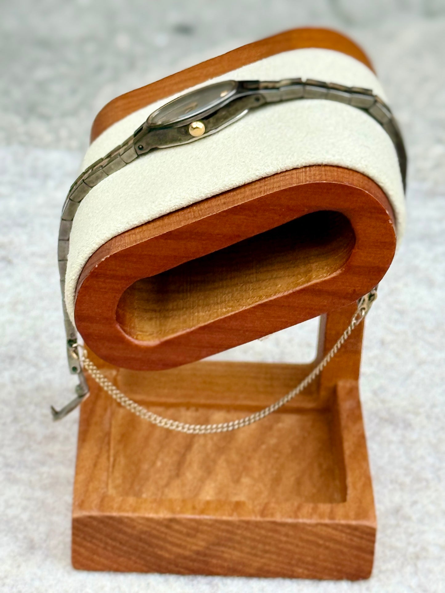 Seiko Oval Quartz Dress Watch — April 1988