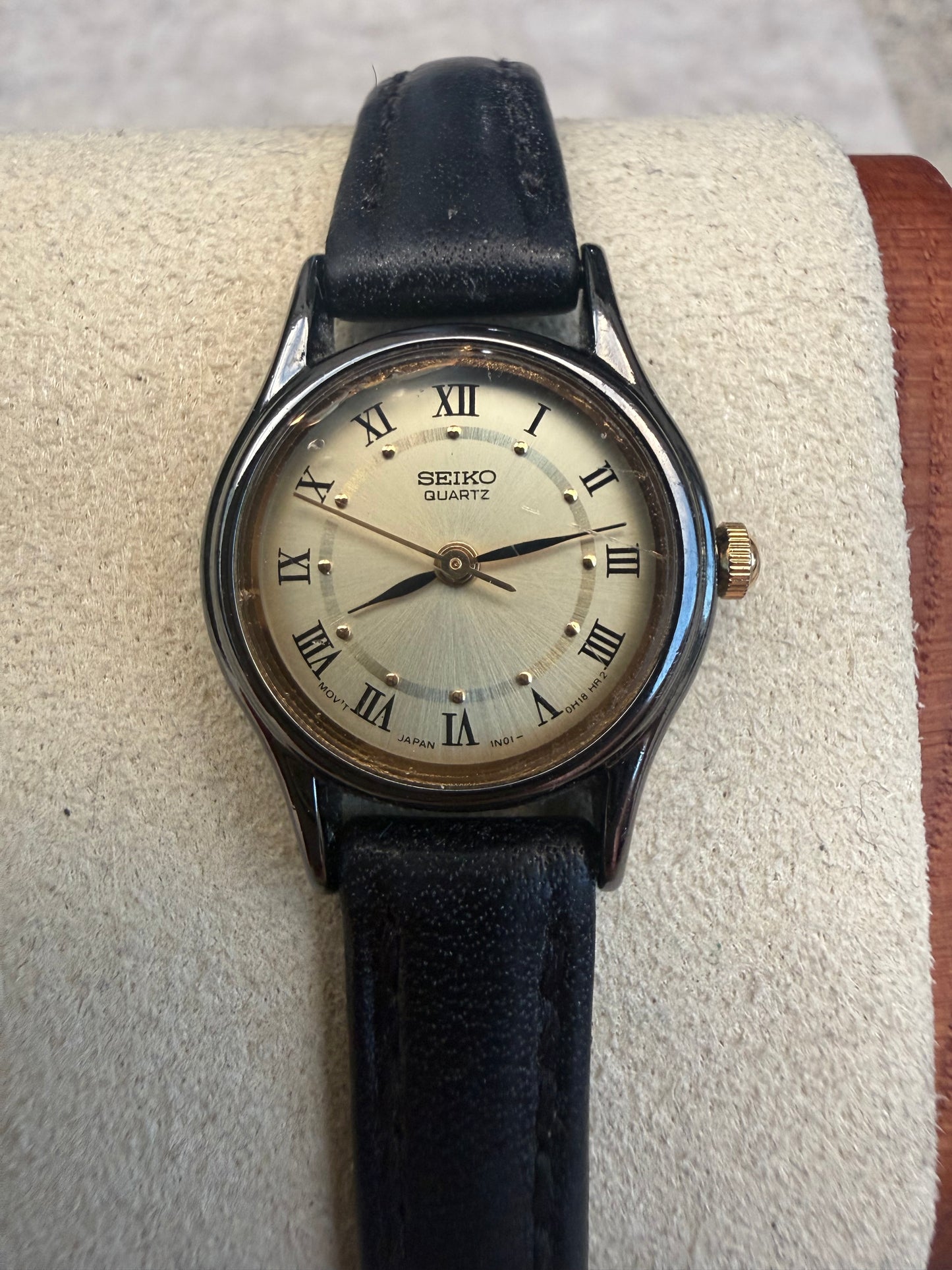 Seiko Quartz Roman Dial Dress Watch | June 1992