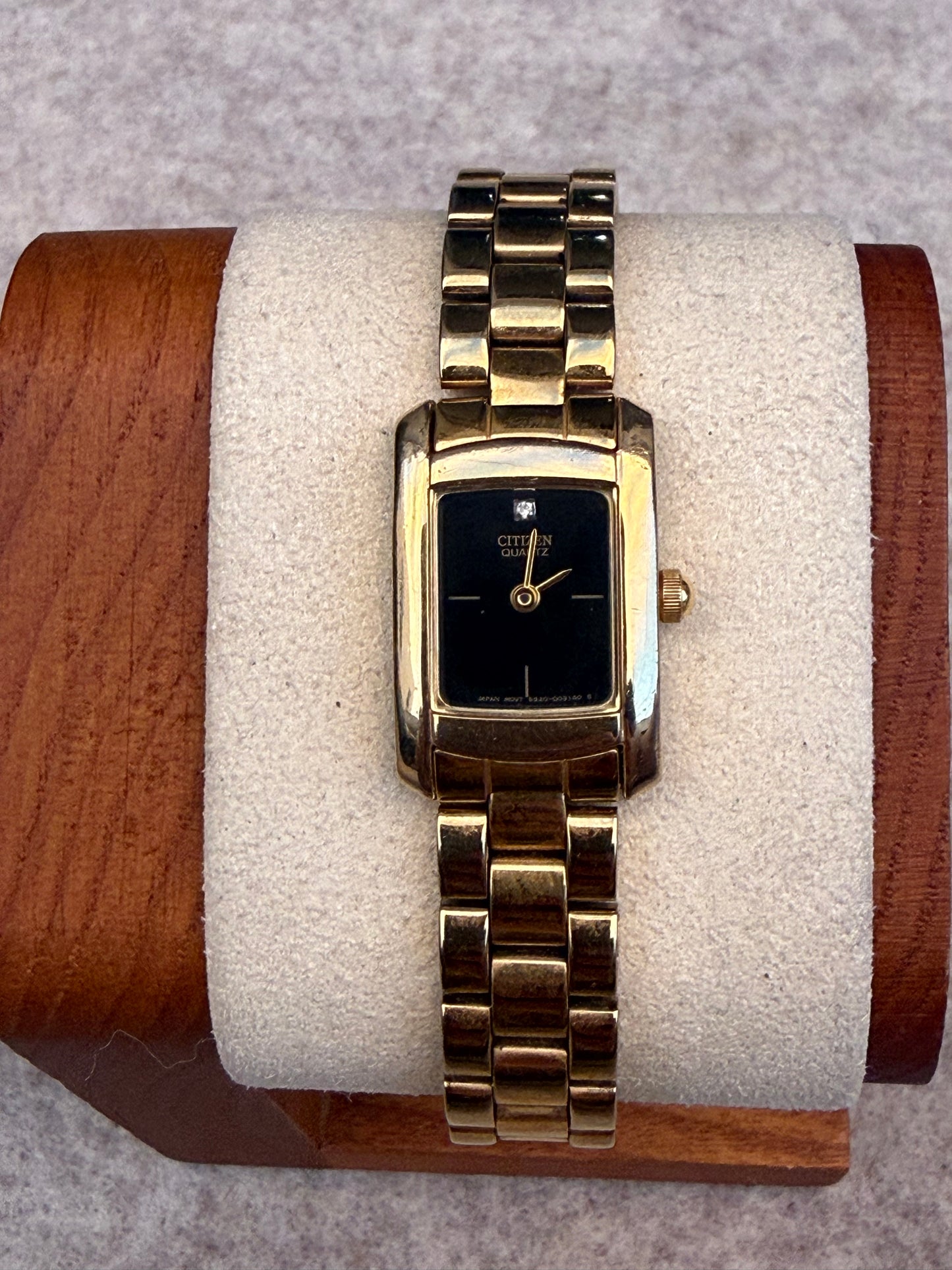Citizen Quartz Gold-Tone Rectangular Dress Watch | July 1980