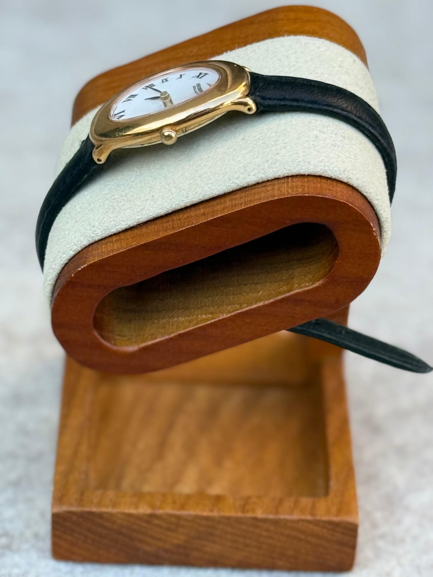 *RARE* Seiko Quartz Oval Roman Dial Dress Watch | November 1991