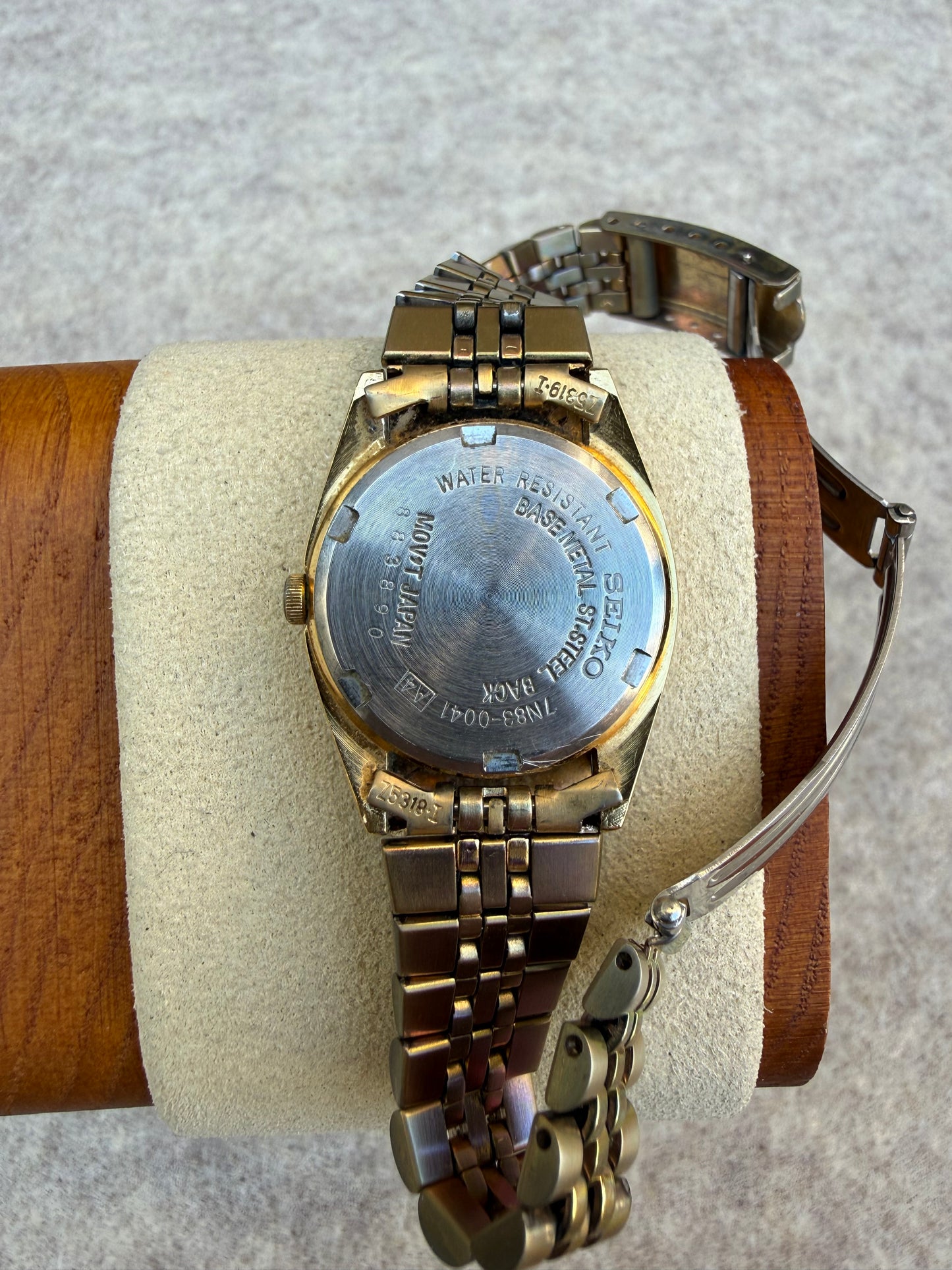 Seiko Quartz Two-Tone Day-Date Dress Watch | October 1988