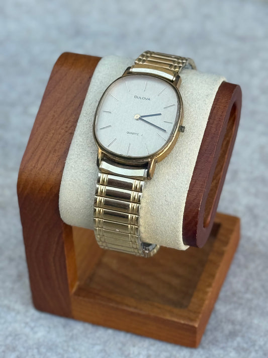 Bulova Quartz Watch – Gold Dial – Swiss Made – 1981