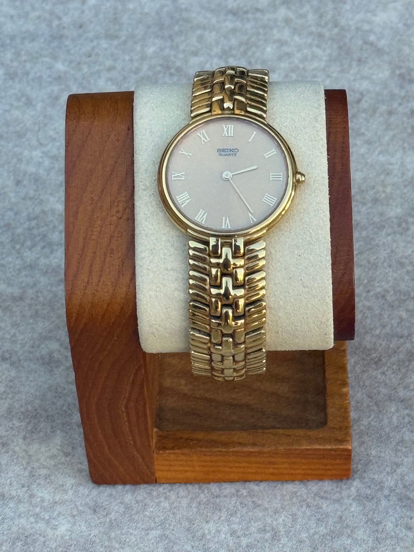 Seiko Round Quartz Watch – Roman Numeral Dial – Gold Tone – June 1983