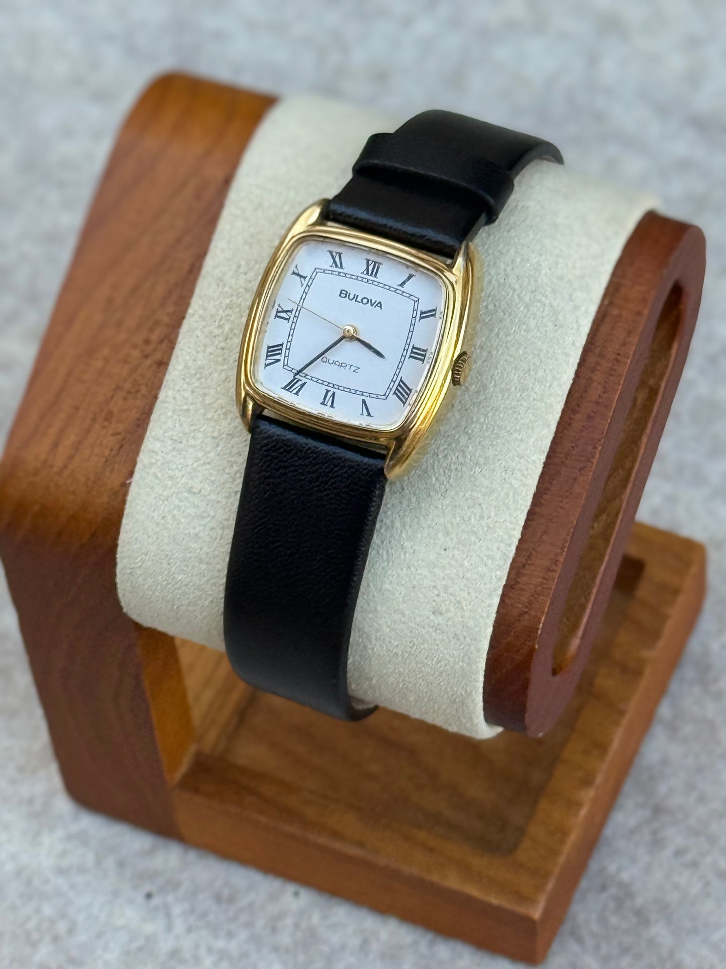 Bulova Rectangular Quartz Watch – Roman Numeral Dial – Gold Tone (1979)